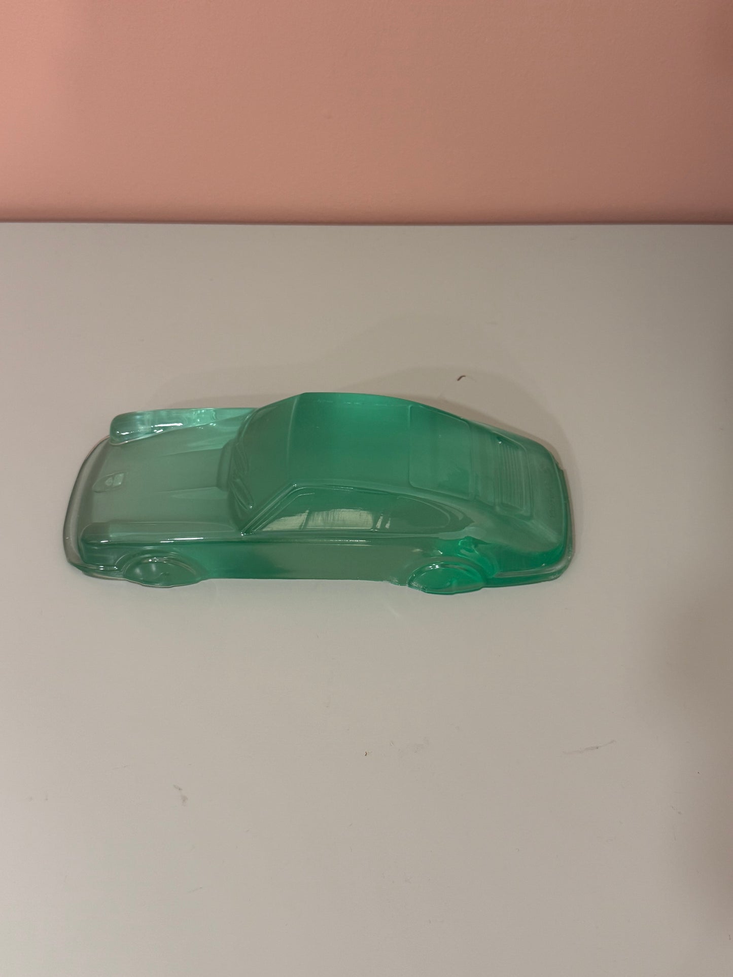 Classic Porsche 911 (964) - Translucent