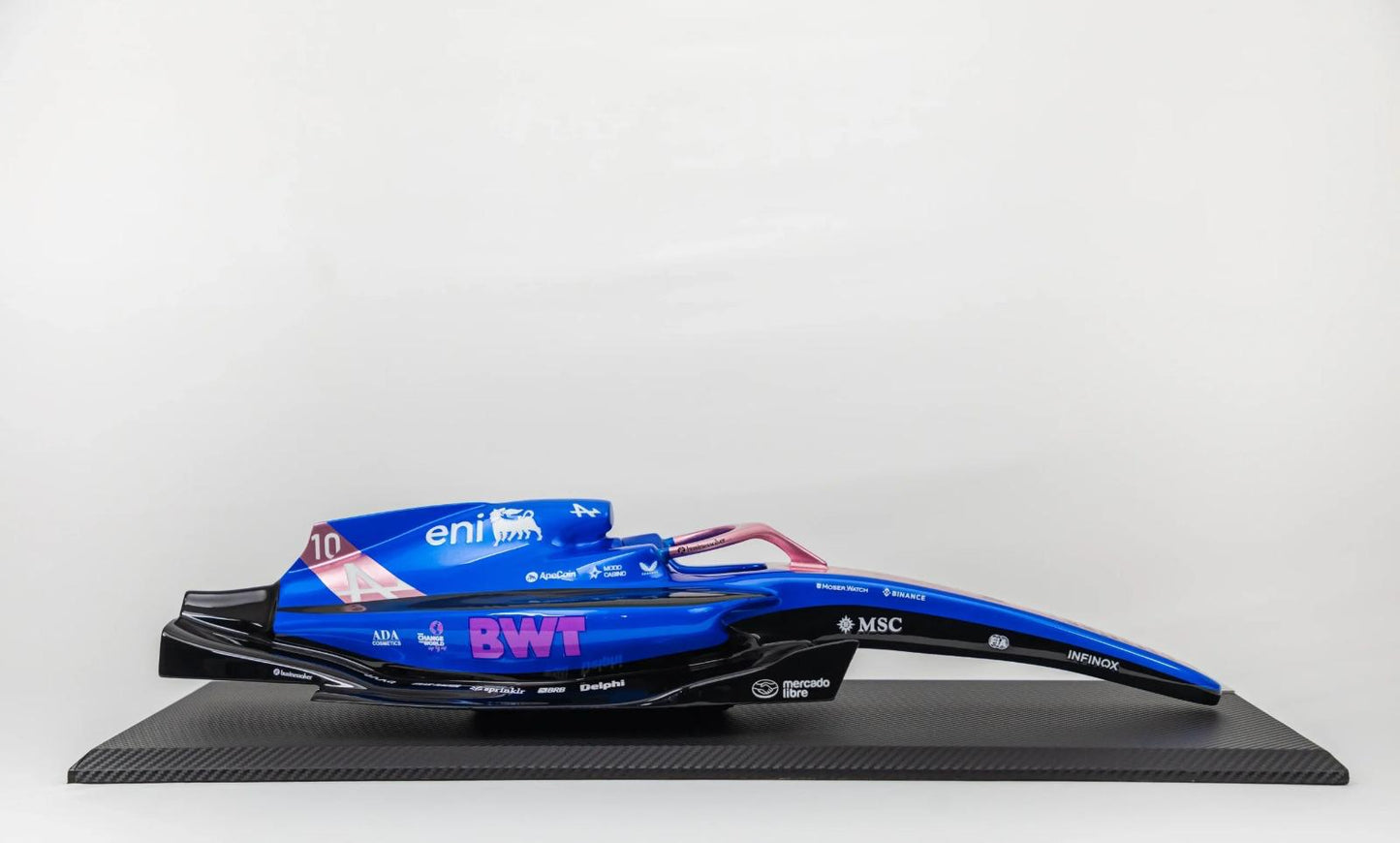 Alpine A525 Replica 1/6 Scale Model – Premium Handcrafted Formula 1 Collectible