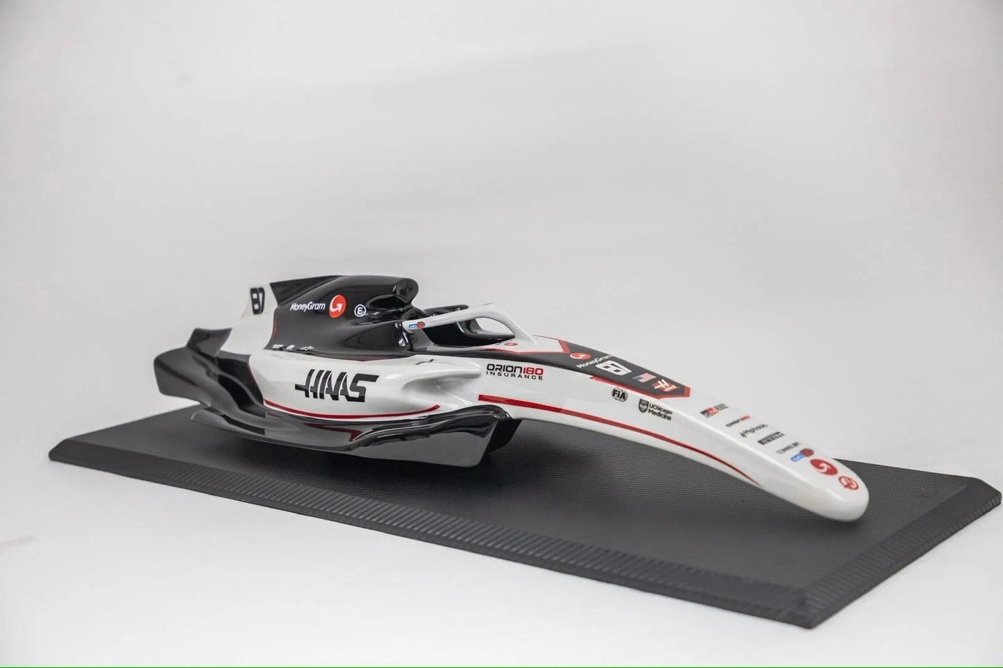 Haas VF-25 Replica 1/6 Scale Model – Premium Handcrafted Formula 1 Collectible