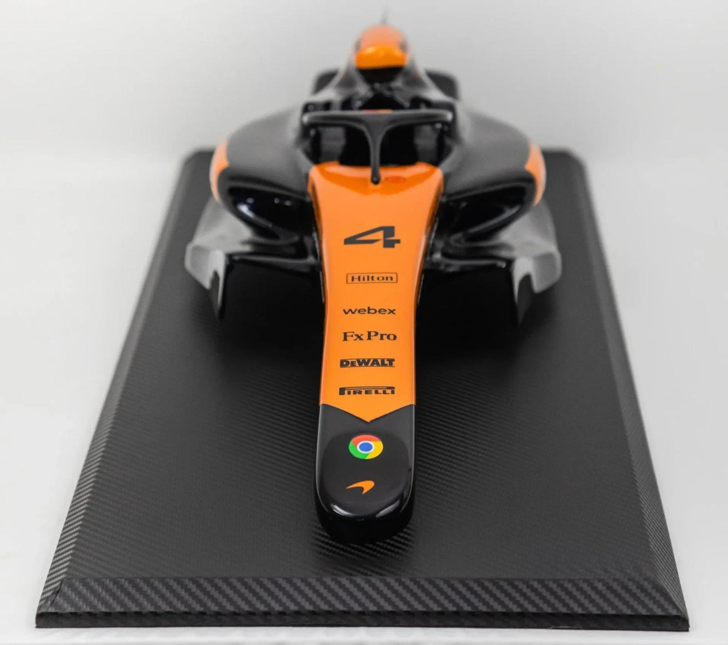 McLaren MCL39